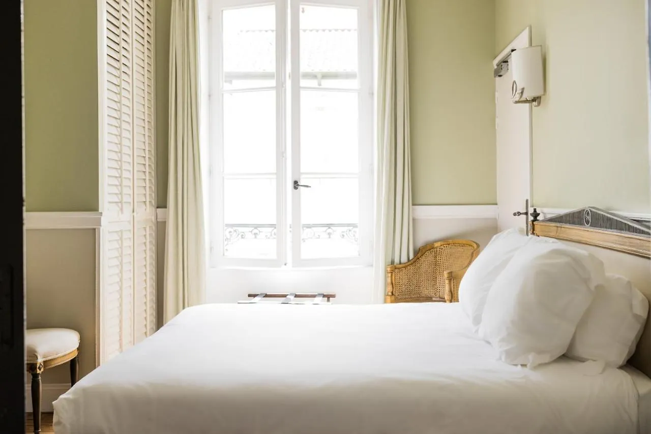 ***  Hotel Saint Julien Biarritz France