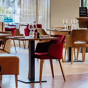 rivage-hotel-spa-annecy.hotels-rhonealpes.com/