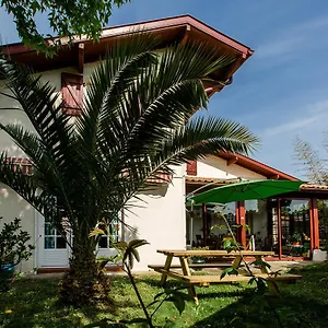 ホステル Nami House